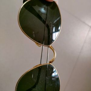 I Am Selling  Sunglasses