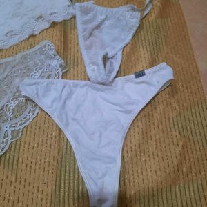 2 Kombo Offer Mix Size Panty