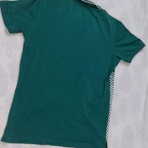 ☆Van Heusen Green T Shirt☆