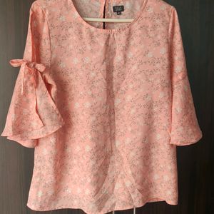 Bell Sleeveless Pink Floral Top