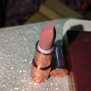 Charlotte Tilbury Kissing 90s Pink