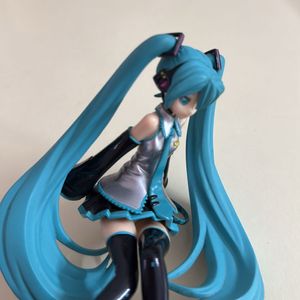 Hatsune Miku Figure