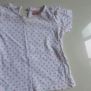 White Tshirt With Red Dots