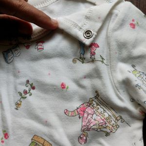 New Onesie With Tag, For Baby 0-6 Months