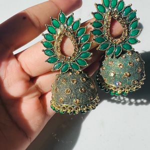 Olive Green Jhumkaas