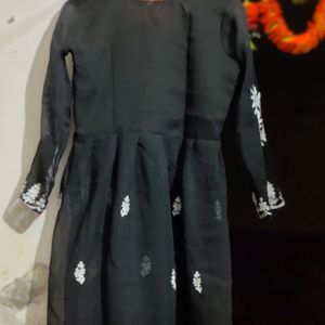 Black Round Kurti