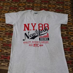 Yantra Newyork T-Shirt