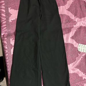 SASSFARAS TRACKPANTS