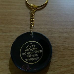 Keychain_ Gayatri Mantra