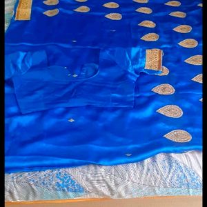 Blue Saree With Blouse