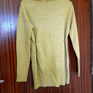 Stylish Yellow Sweater Full Tight Sleeve For Winte