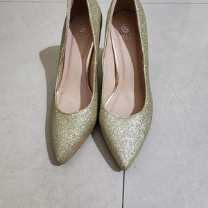 Shine N Sparkle  Party Golden Heels By Carlton Lon