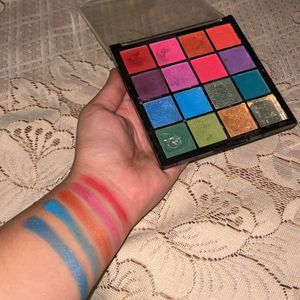 Colour Full Eyeshadow Pallet