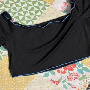 Black Cropped Butterfly Top Urbanic