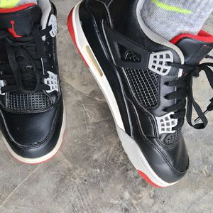 Jordan 4 Retro Black