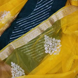 😍Price Drop! Organza Saree With Zari Work Sale 😍