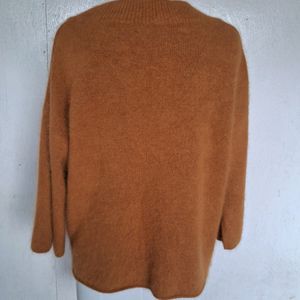 V Neck Pull Over