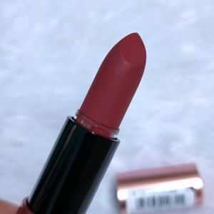 Makeup Revolution Lip Stick