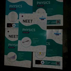 Aaksh NEET Books