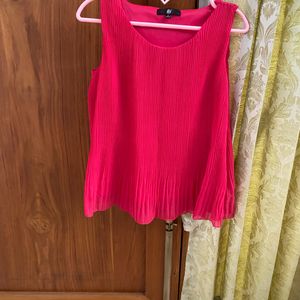 Cute Flowy  Pink Sleeveless Top