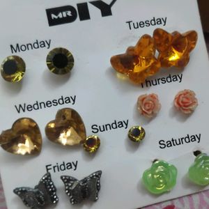 CUTE STUDS