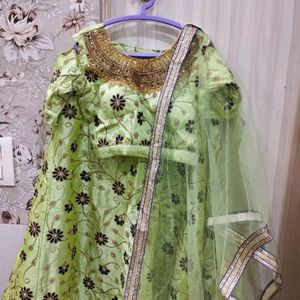 Premium Engagement Lehnga