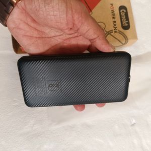 conekt fast charge power bank 15w like new