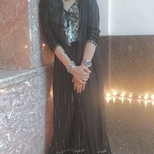 Elegant Black Traditional Outfit