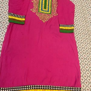 Rayon Kurti