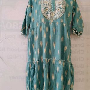 Short Kurti