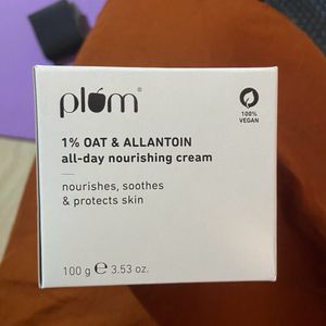 Plum Moisturiser