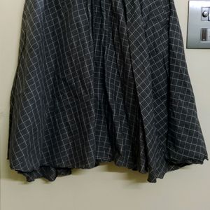 New Midi Skirt(Negotiable)