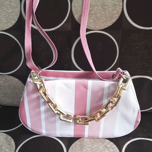 SLING BAG