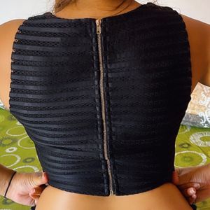 Black Crop Top With Zip