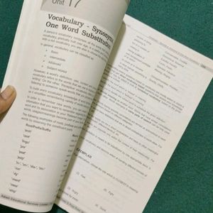 Class9 English Comprehension Book