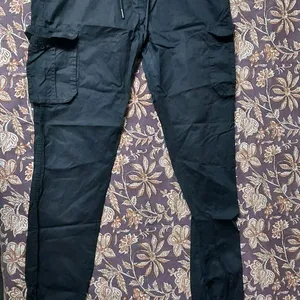 Unisex Black Cargo Pant