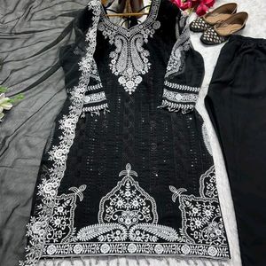 Pakistani Suit Set All Size Available