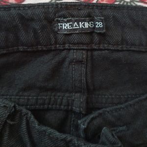 Black Jeans Freakins 28