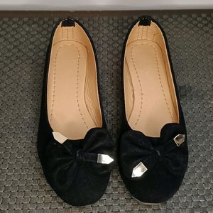 Women Black Bow Velvet Flat Comfortable Ballerinas