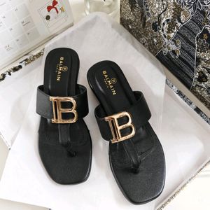 Balmain Slippers Premium Stock Copy