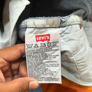 Levis Jeans 501 Series ( Size 27)