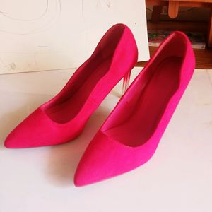 Solid pink Heels/pumps