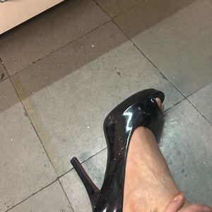 Black High heels 3.5 inches