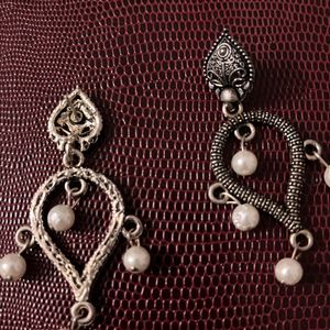 Vintage Pearl Drop Earnings