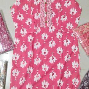 SALE 🥳🥳🥳 KURTIS at Just Rupees 299