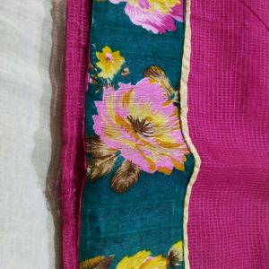 Flower Border Saree.