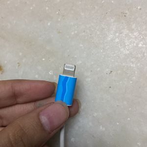 IPHONE HEADPHONE ADAPTER