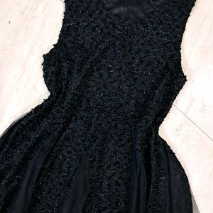 Black Sleeveless Dress