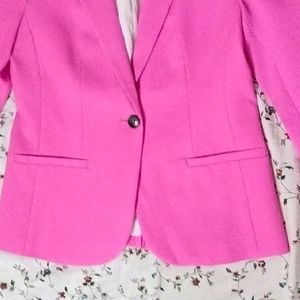 Pink Blazer 💖🌺