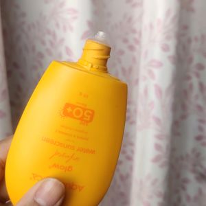 Aqualogica Glow+ Infused Water Sunscreen